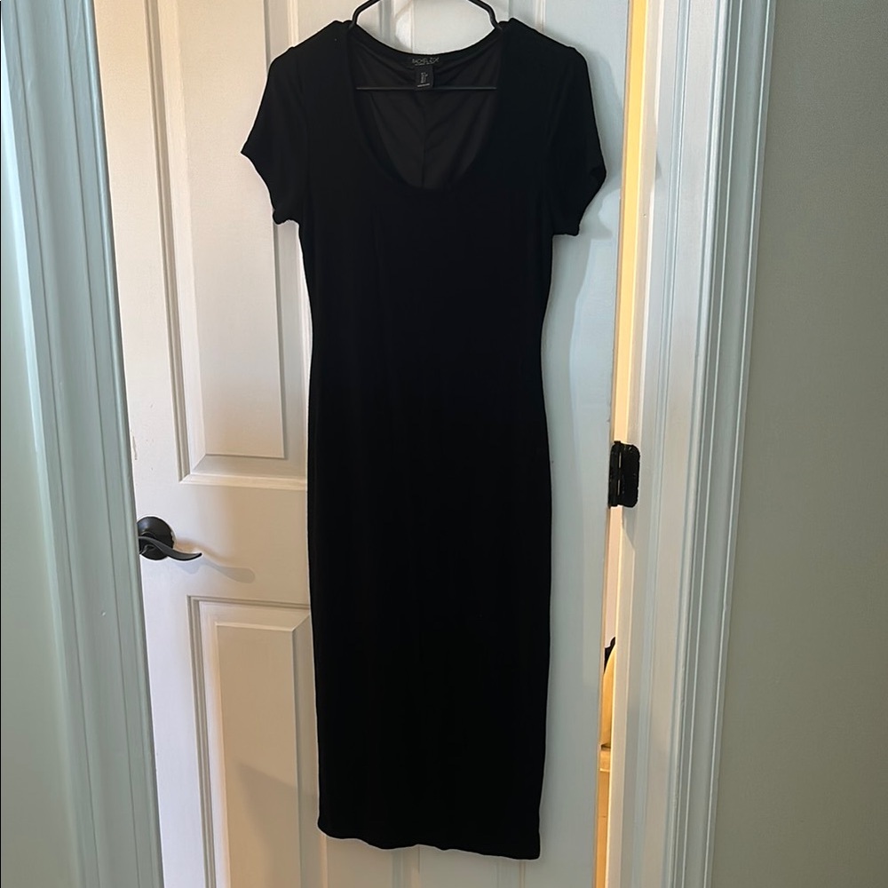 Rachel Zoe Classic Black Midi Dress